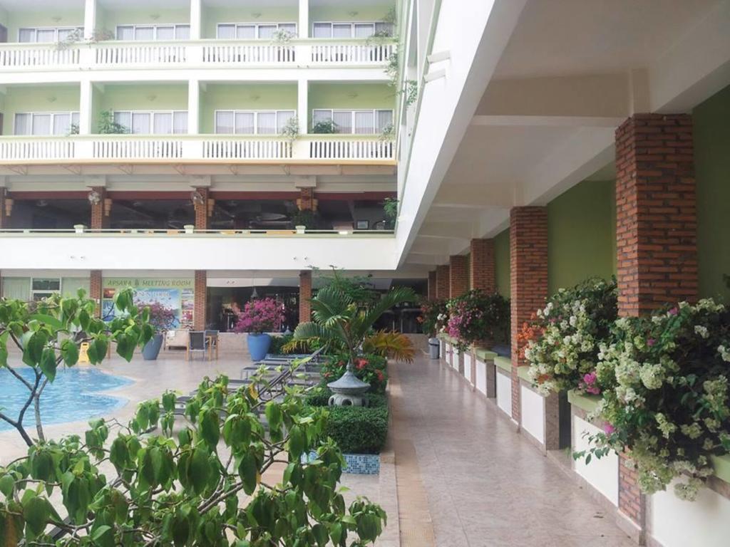 Yolanda Hotel سيهانوكفيل المظهر الخارجي الصورة