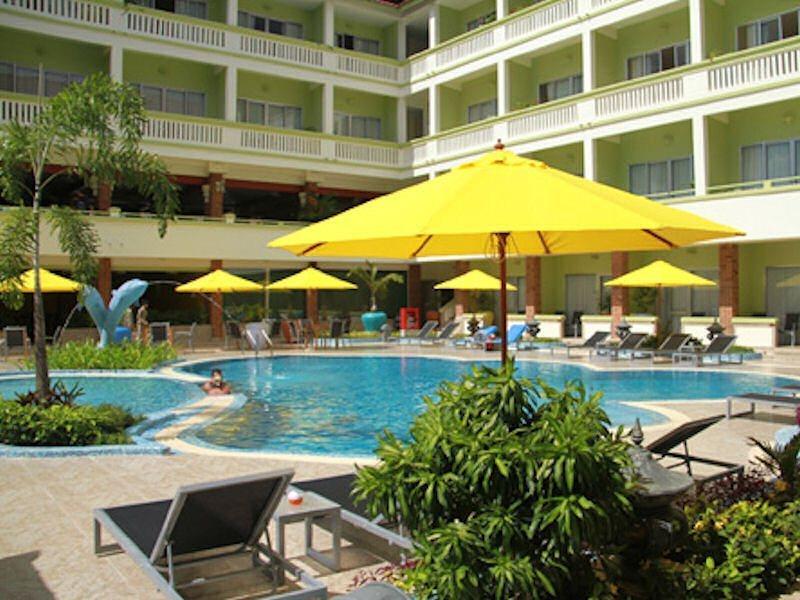Yolanda Hotel سيهانوكفيل المظهر الخارجي الصورة
